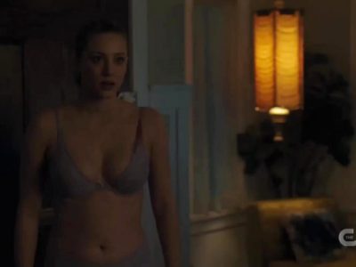 Lili Reinhart In Her Undies From The New Episode Of Riverdale
