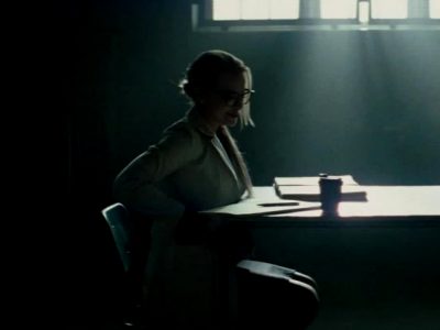 Margot Robbie As A Psychiatrist